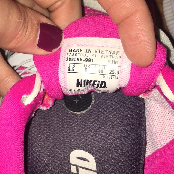 Nike Free Runs Nike ID Shoes - Picture 5 of 7